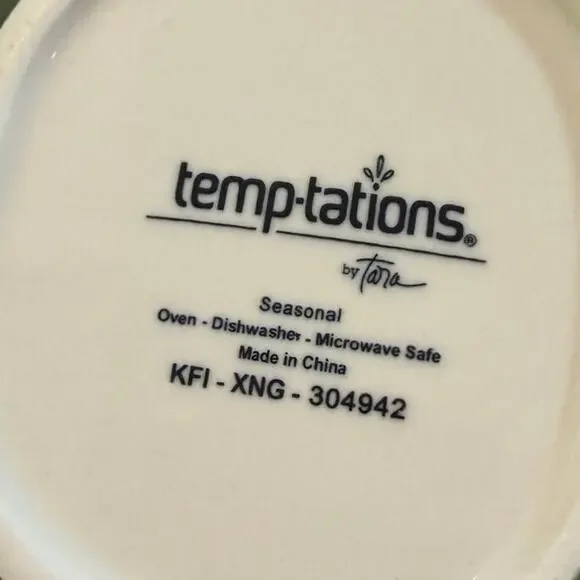 Temptations Old World 9 Piece Set floral lace holiday Ceramic NEW with lids - Picture 4 of 5